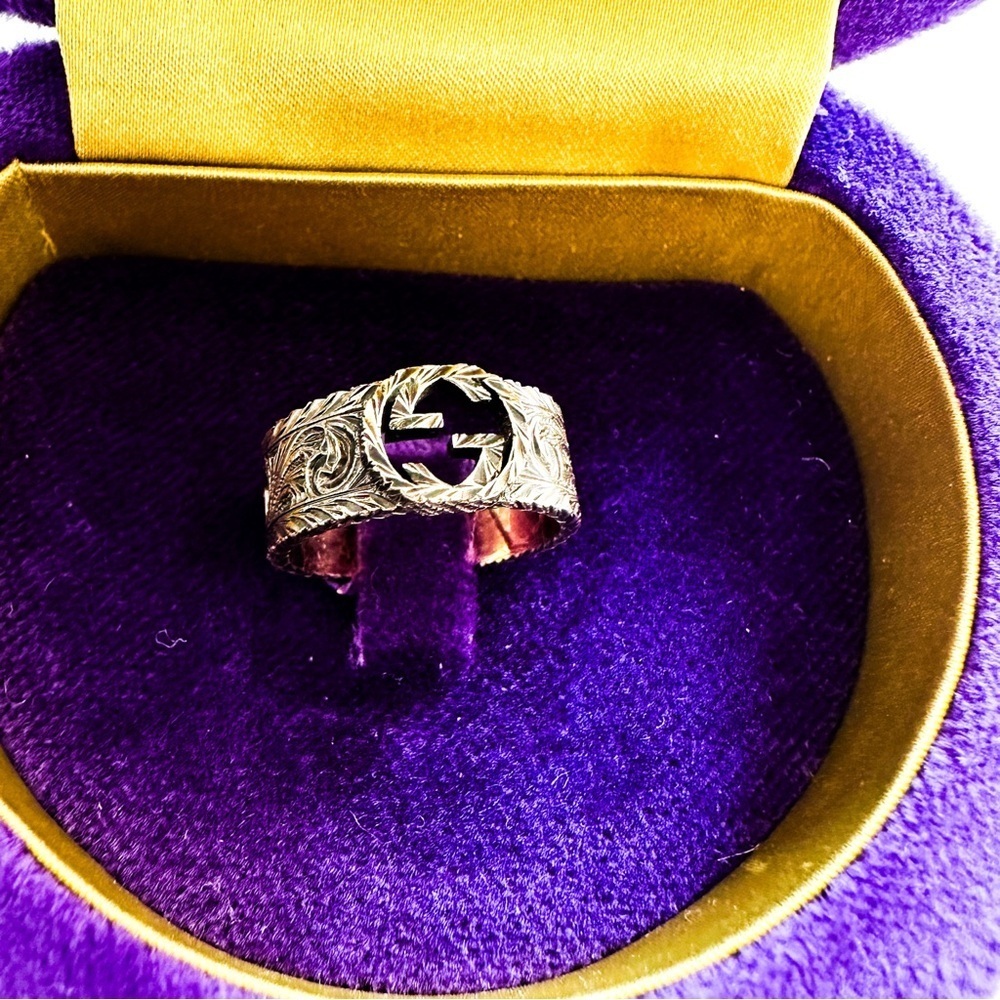Gucci Interlocking G Arabesque Ring 18 Karat Yellow Gold Wide Band 15 / 7.25